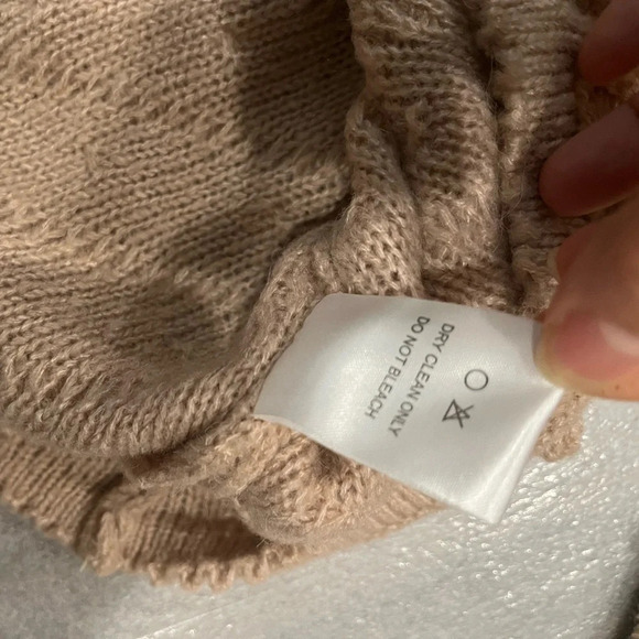 ❤️2/$50❤️[S/M]Chicwish Blush Pink Pom Batwing LS Wool Blend Sweater Crew neck - Picture 8 of 13